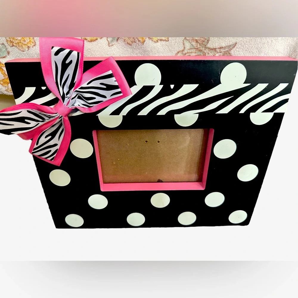 Picture Frame Pink Black White Polka Dot Wood Cloth Bow  4X6 Picture Slot